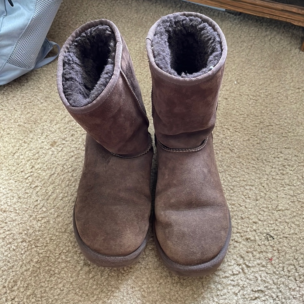 used brown uggs, still in good shape